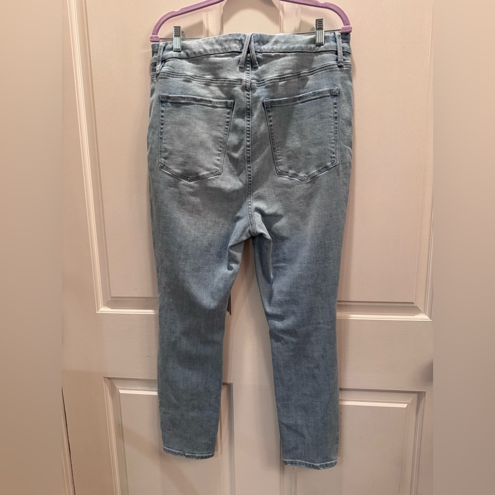 GOOD AMERICAN Light Blue Ripped Skinny Jeans - Picture 4 of 4